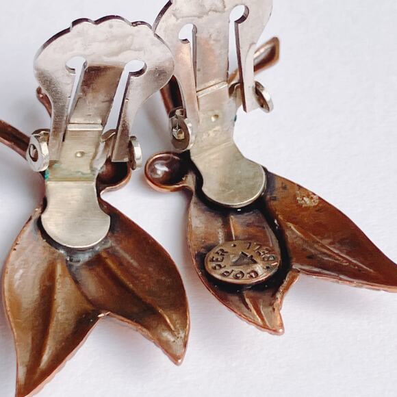 VTG Clip On Earrings Signed Copper Bell 1950s Leaf Figural Mid Century Jewelry - Picture 9 of 10
